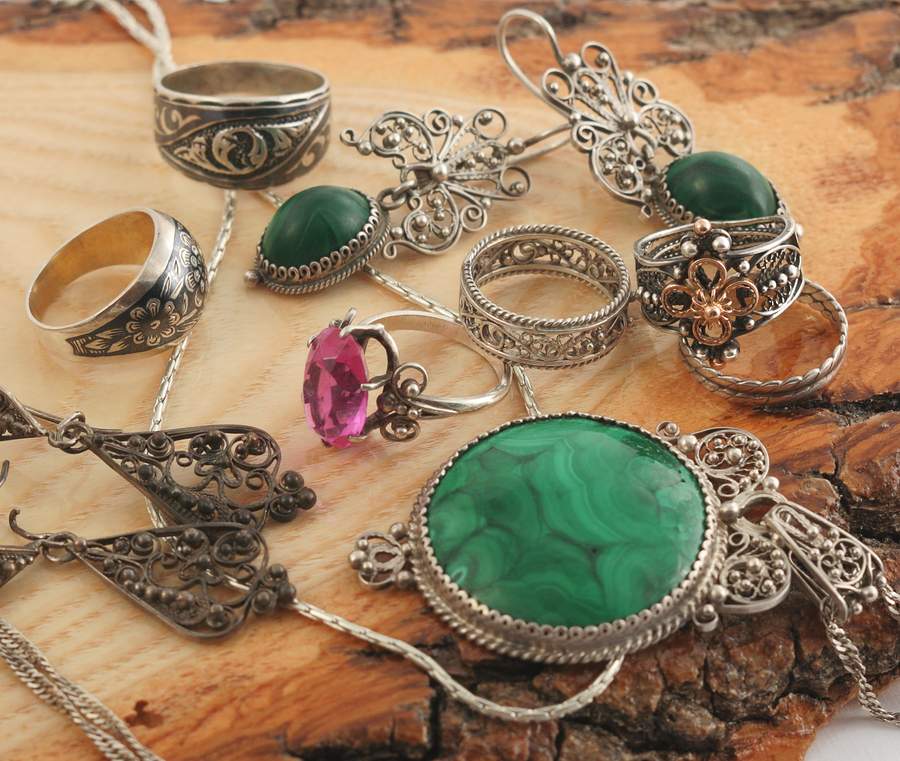 what is filigree jewelry