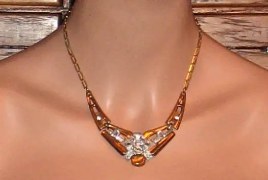 McClelland Barclay Necklace from Spider Vintage on Etsy