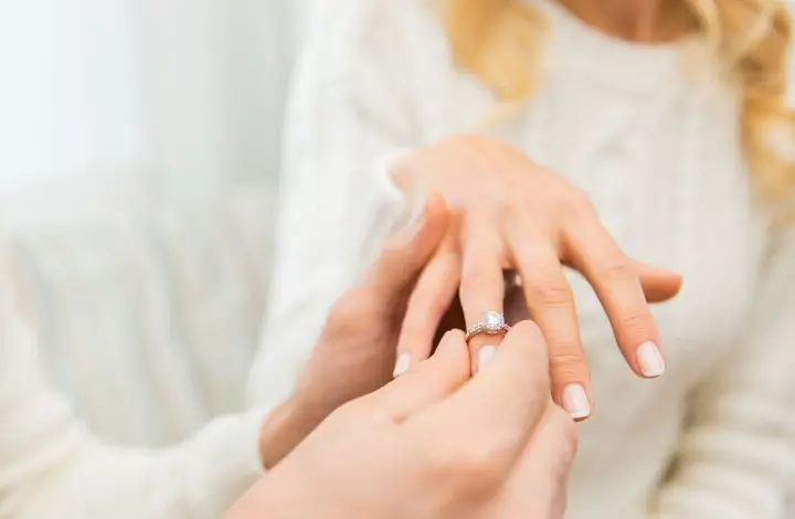 Why Choose a Lab-Created Diamond Engagement Ring