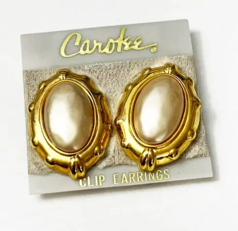 Vintage Carolee Oval Faux Pearl Clip-on Earrings from uprocks on Etsy