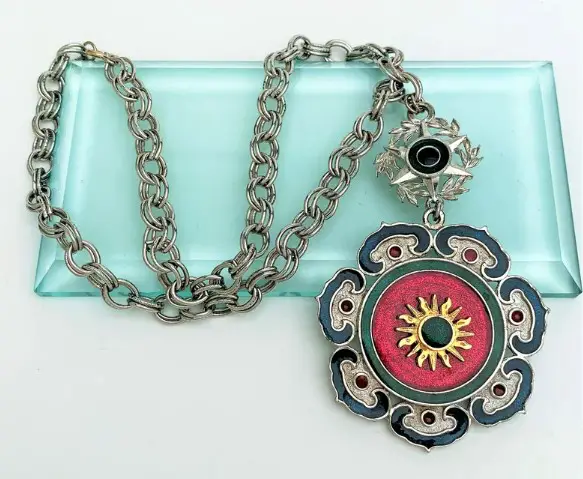 1970's Capri Enameled Statement Necklace from SilverQueenInc on Etsy