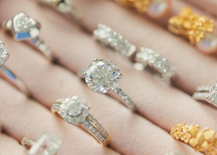 selecting your engagement ring setting